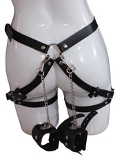 ARNES LIGUERO CON ESPOSAS